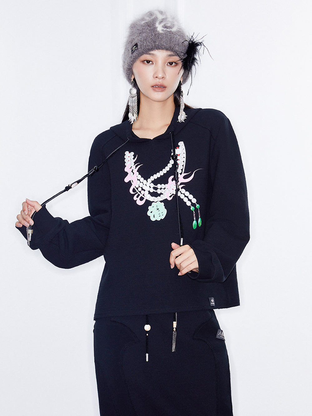 MUKZIN  Linglong  Long-sleeve Hoodie