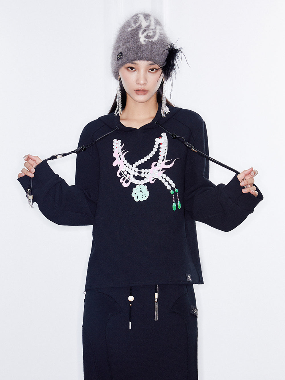 MUKZIN  Linglong  Long-sleeve Hoodie